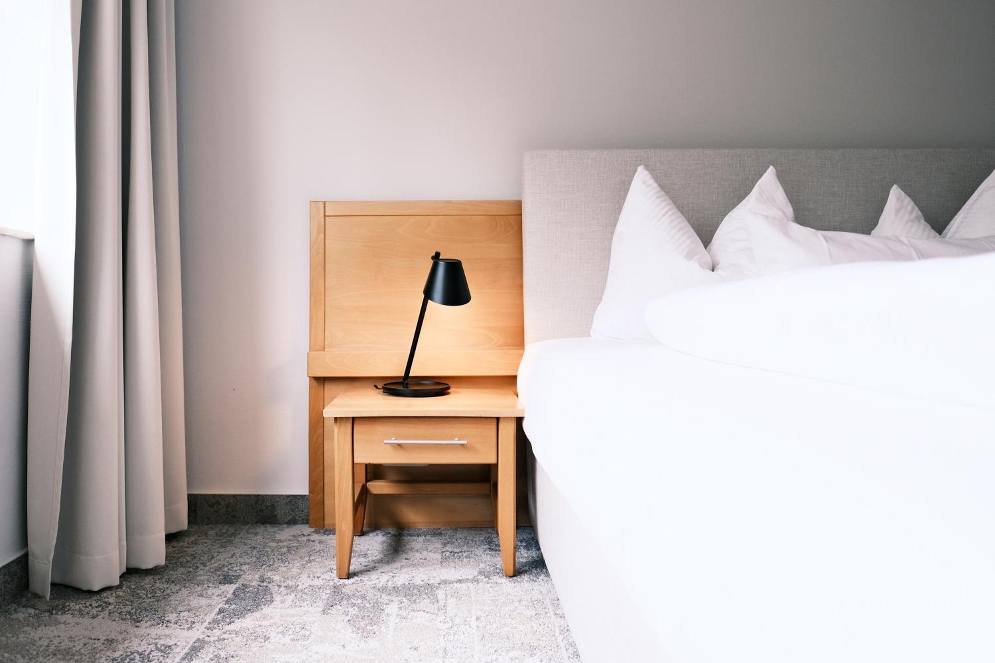 Hotel Sturm Bio- & Wellnesshotel In Der Rhoen Mellrichstadt Room photo