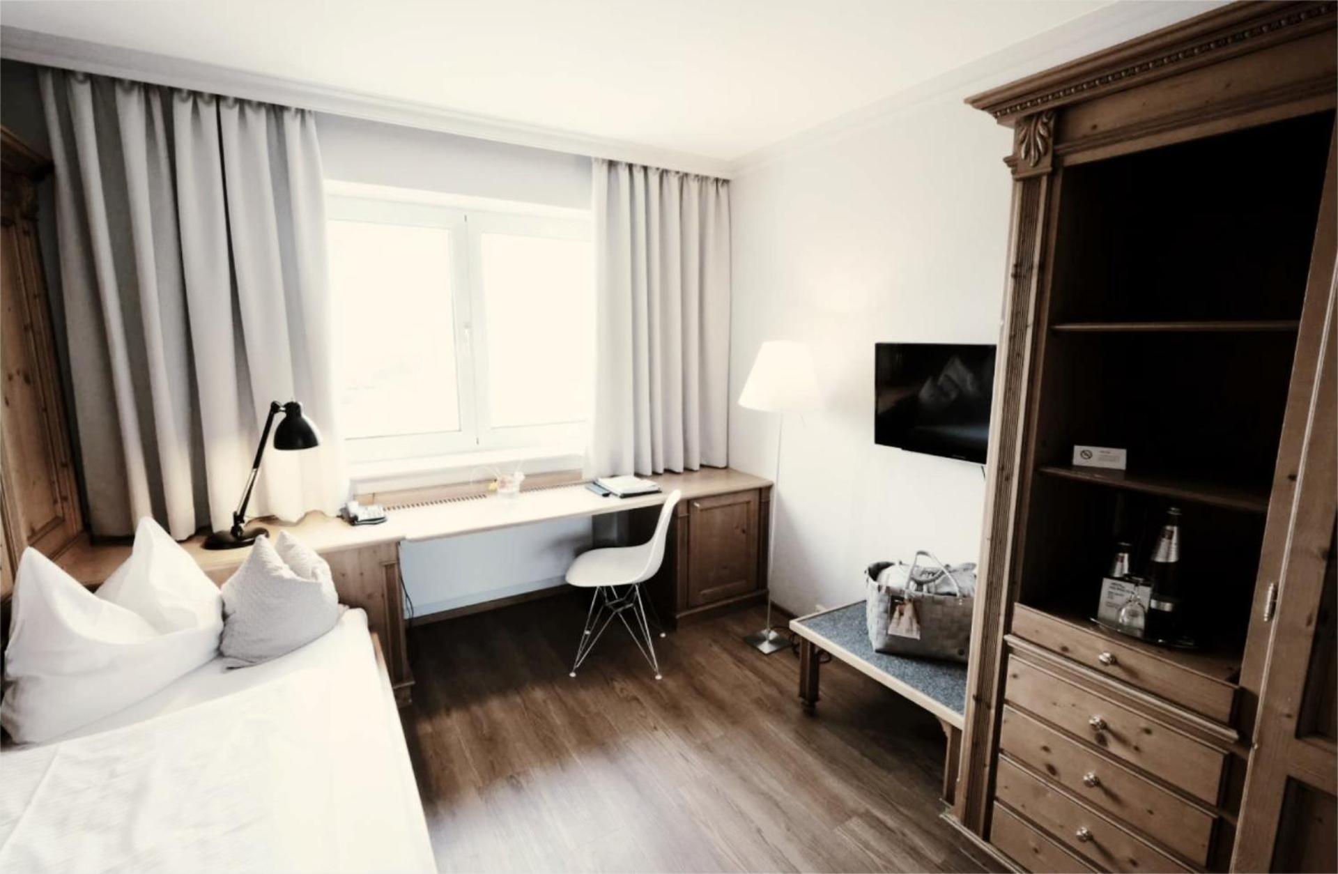 Hotel Sturm Bio- & Wellnesshotel In Der Rhoen Mellrichstadt Room photo