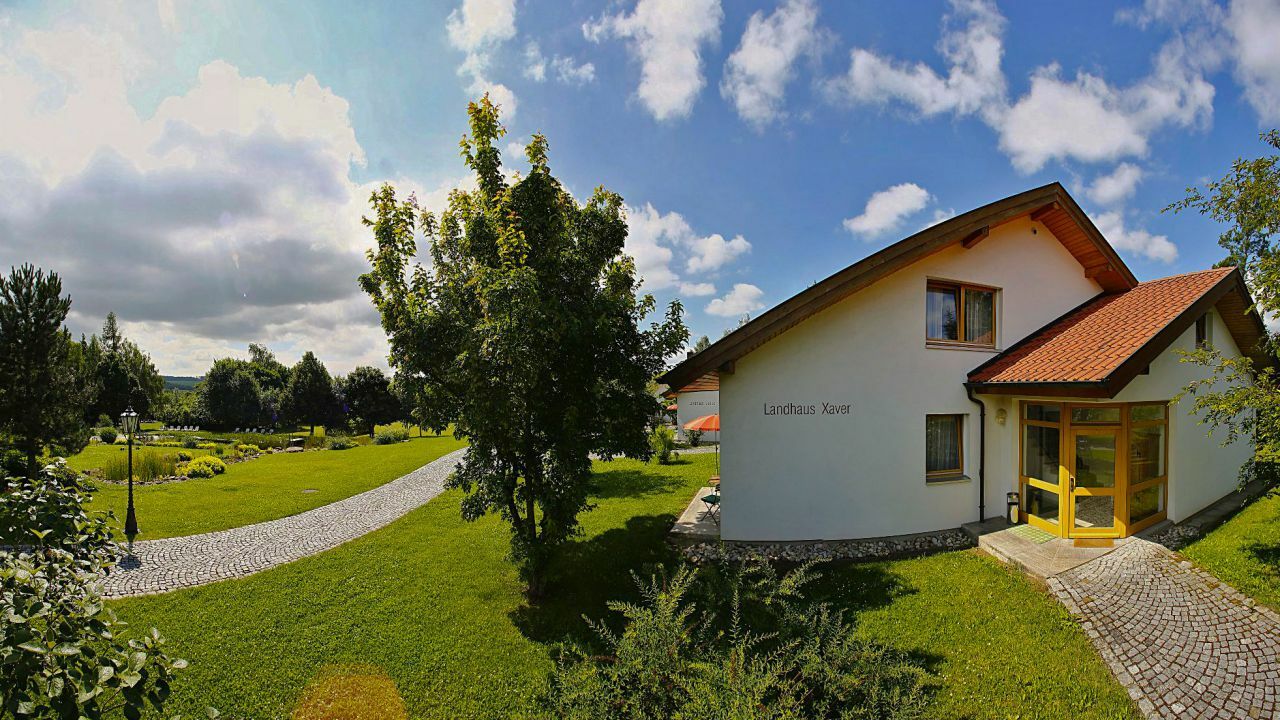 Hotel Sturm Bio- & Wellnesshotel In Der Rhoen Mellrichstadt Exterior photo